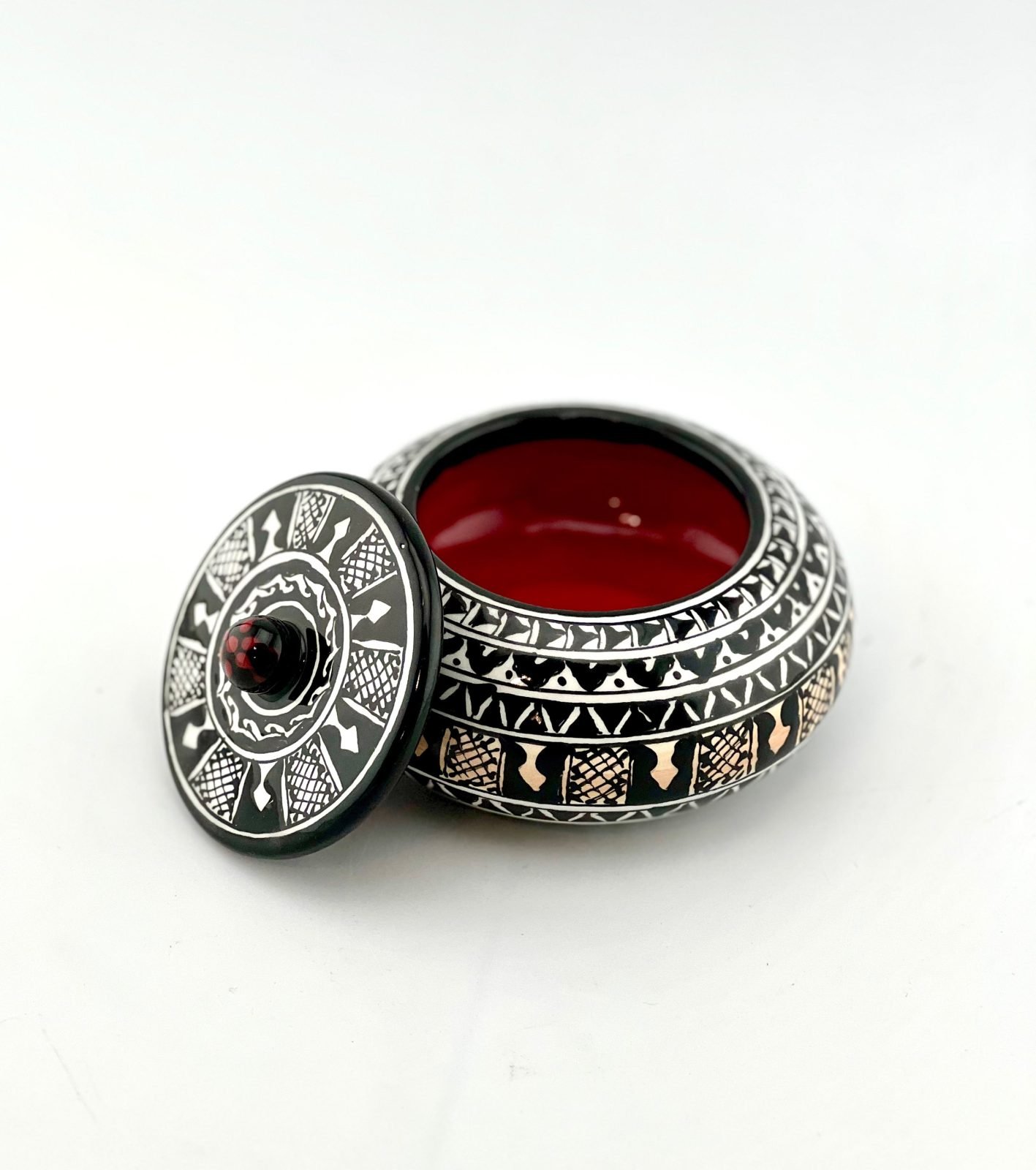 Jewelry box in historical design 2 - Image 3