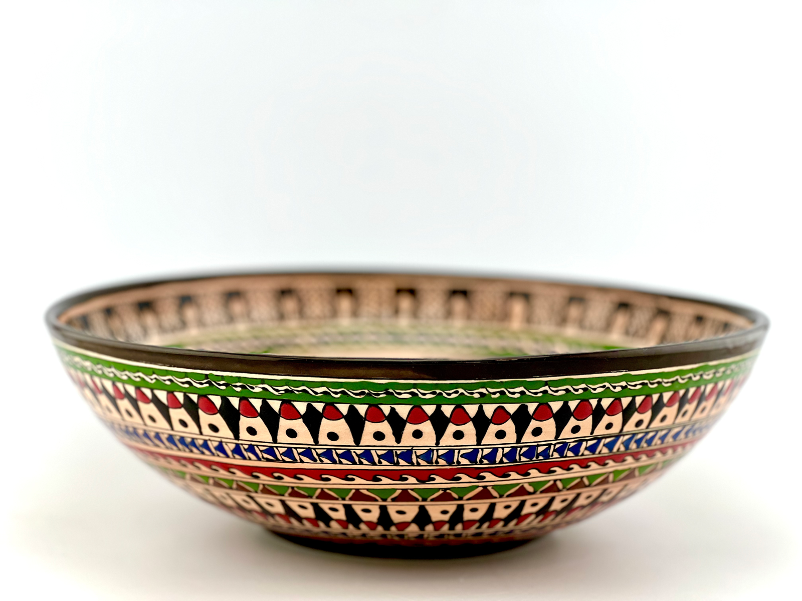 Hand-painted ceramic bowl in hysterical style - Image 2