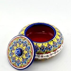 Jewelry box in garden design 2