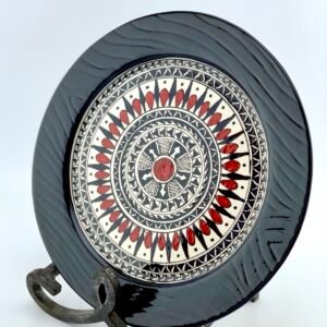 Black and white plate 1