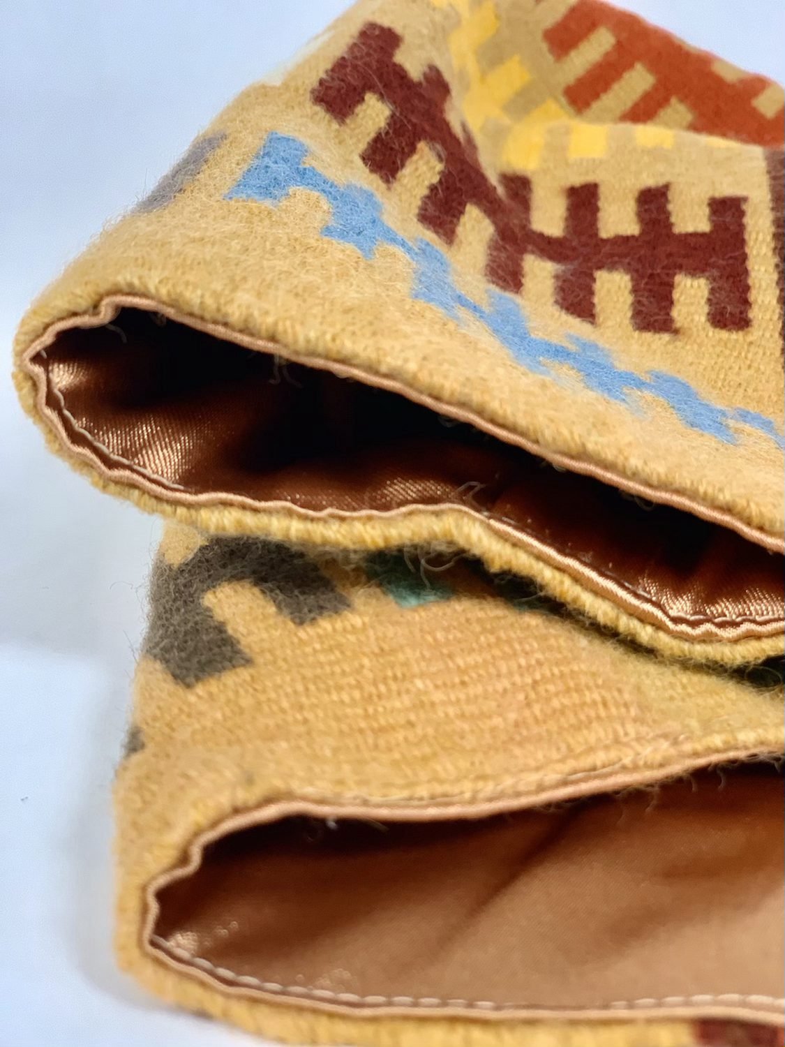 Kurdish Kilim Pillow set of 2 - Image 3